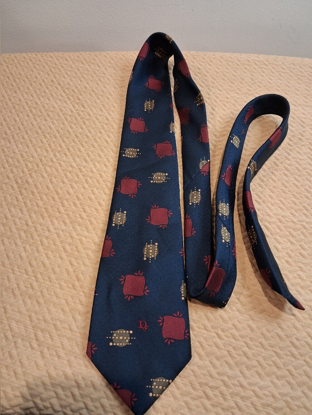 Vintage Christain Dior Blue W/ Print Tie
